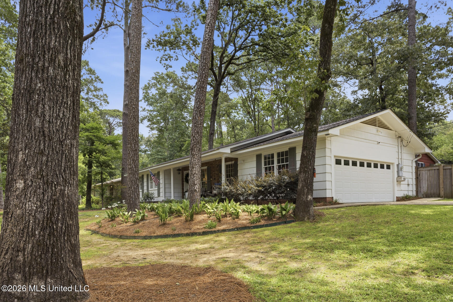 4506 Eastwood Road Jackson, MS 39211 - Photo 3 of 46 4506 Eastwood-3
