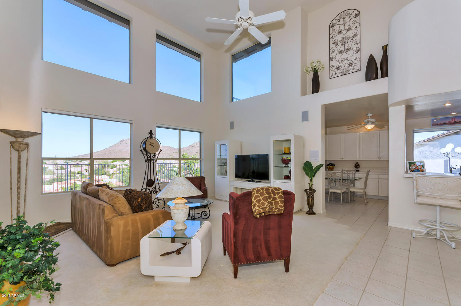 1542 East Redfield Road Phoenix, AZ 85022 - Photo 7 of 32 1542 E Redfield Rd-large-015-40-1542 E R