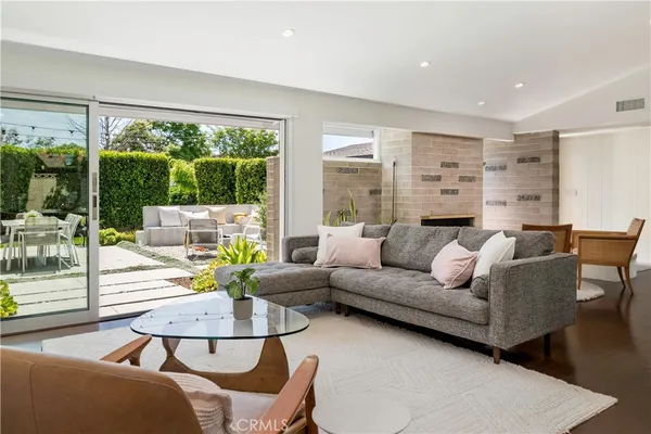 $1,775,000 | 3231 Rowena Drive, Rossmoor, CA 90720