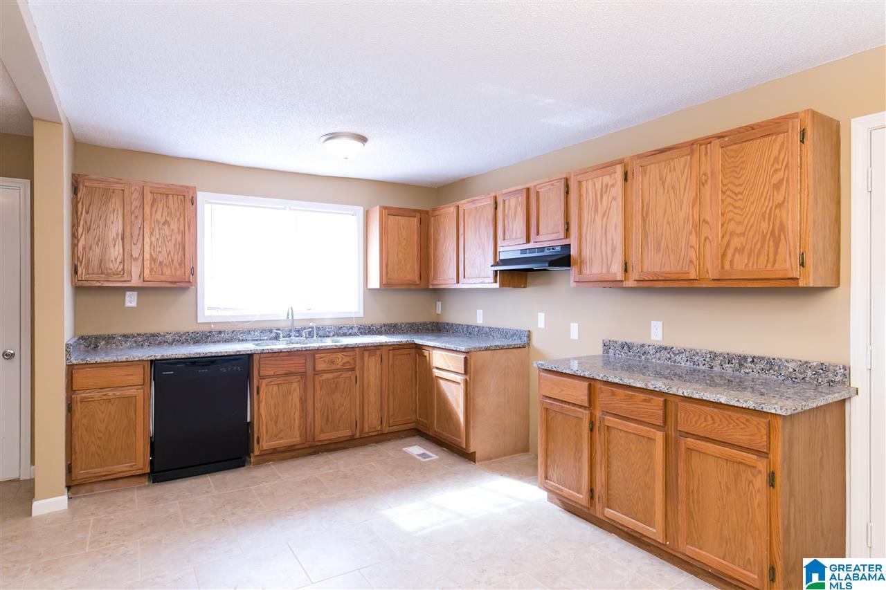 2608 Walker Chapel Road Fultondale, AL 35068 - Photo 11 of 29