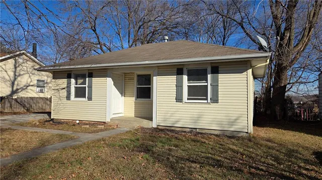 $160,000 | 4223 North Virginia Avenue, Kansas City, MO 64116