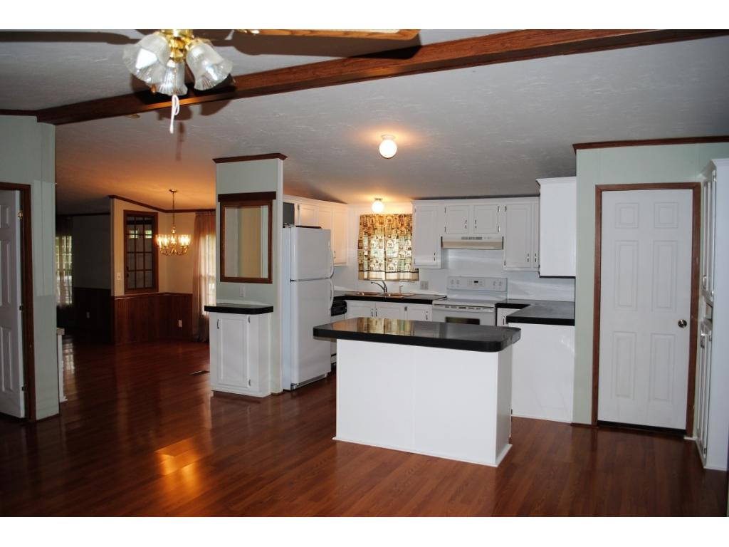 2305 Roaring Fork Road Greeneville, TN 37745 - Photo 11 of 24 Photo 11