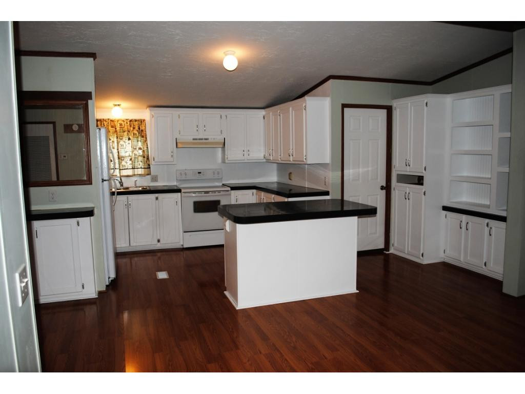 2305 Roaring Fork Road Greeneville, TN 37745 - Photo 10 of 24 Photo 10