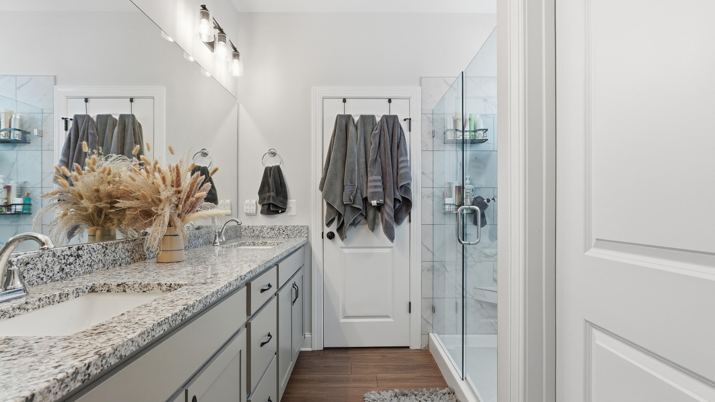 3951 Inlet Loop Chattanooga, TN 37416 - Photo 13 of 36 Primary Bath