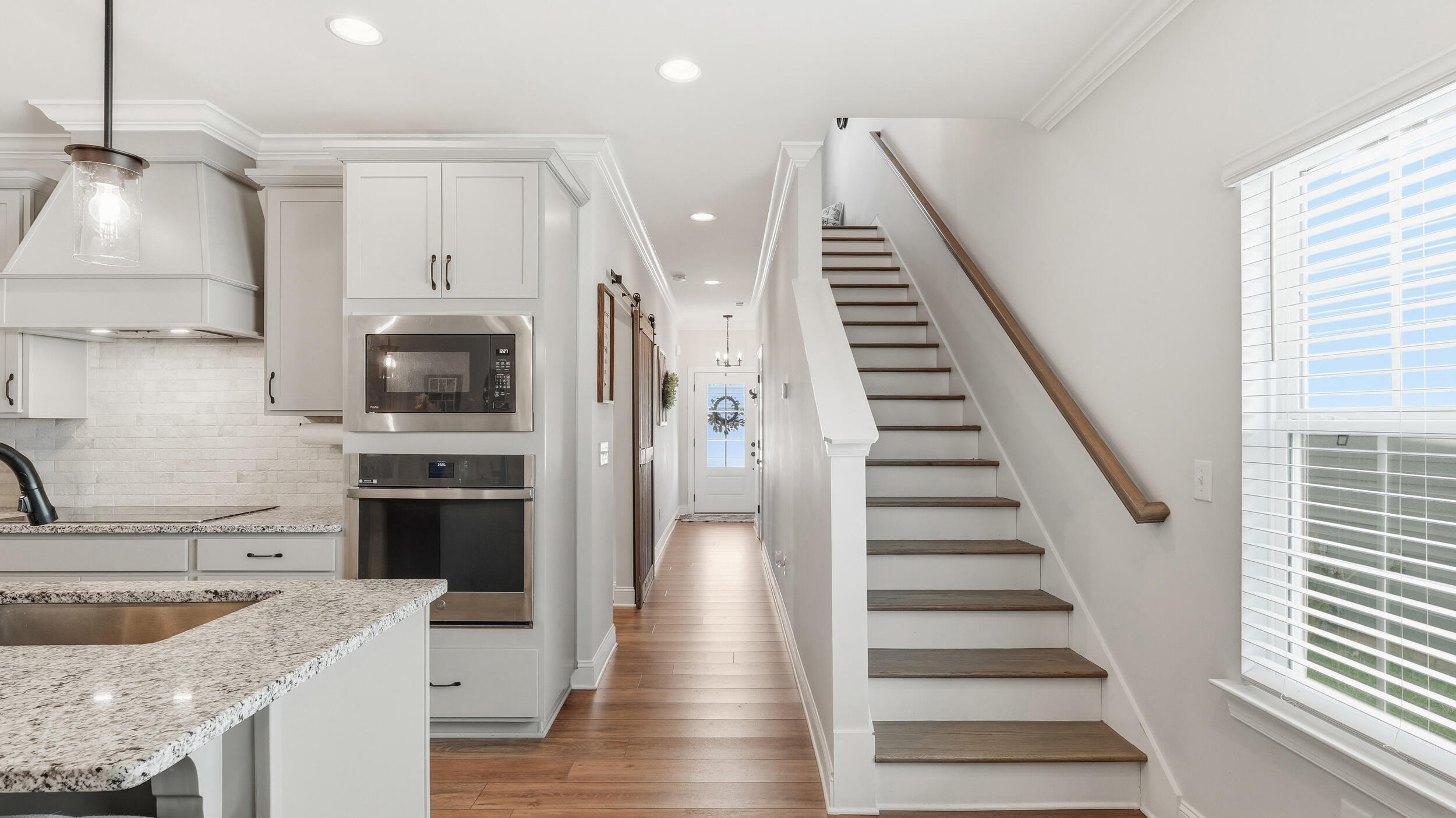 3951 Inlet Loop Chattanooga, TN 37416 - Photo 15 of 36 Guest Bedrooms upstairs