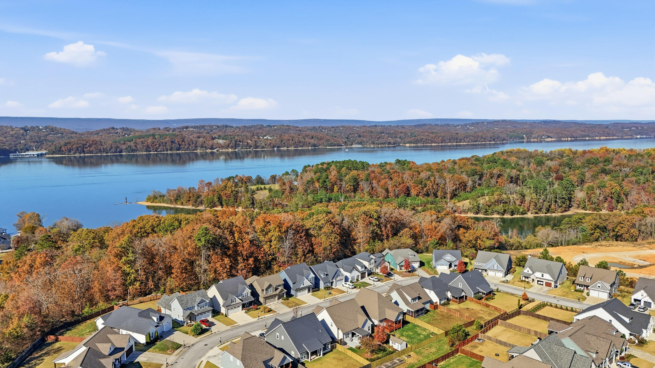 3951 Inlet Loop Chattanooga, TN 37416 - Photo 2 of 36 Close to the lake!