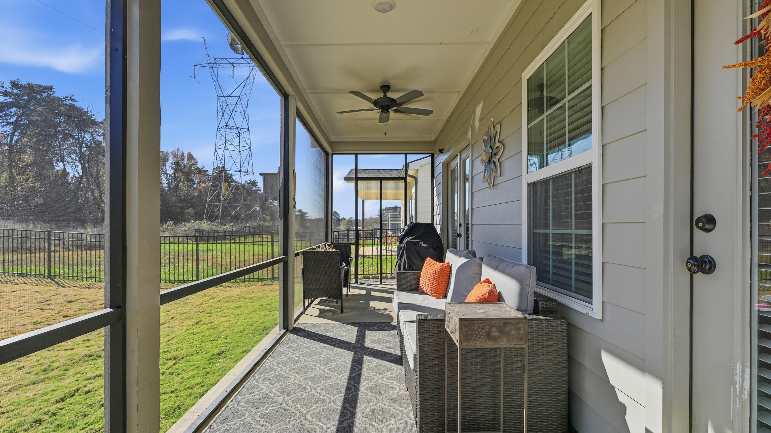 3951 Inlet Loop Chattanooga, TN 37416 - Photo 25 of 36 Screened in Porch