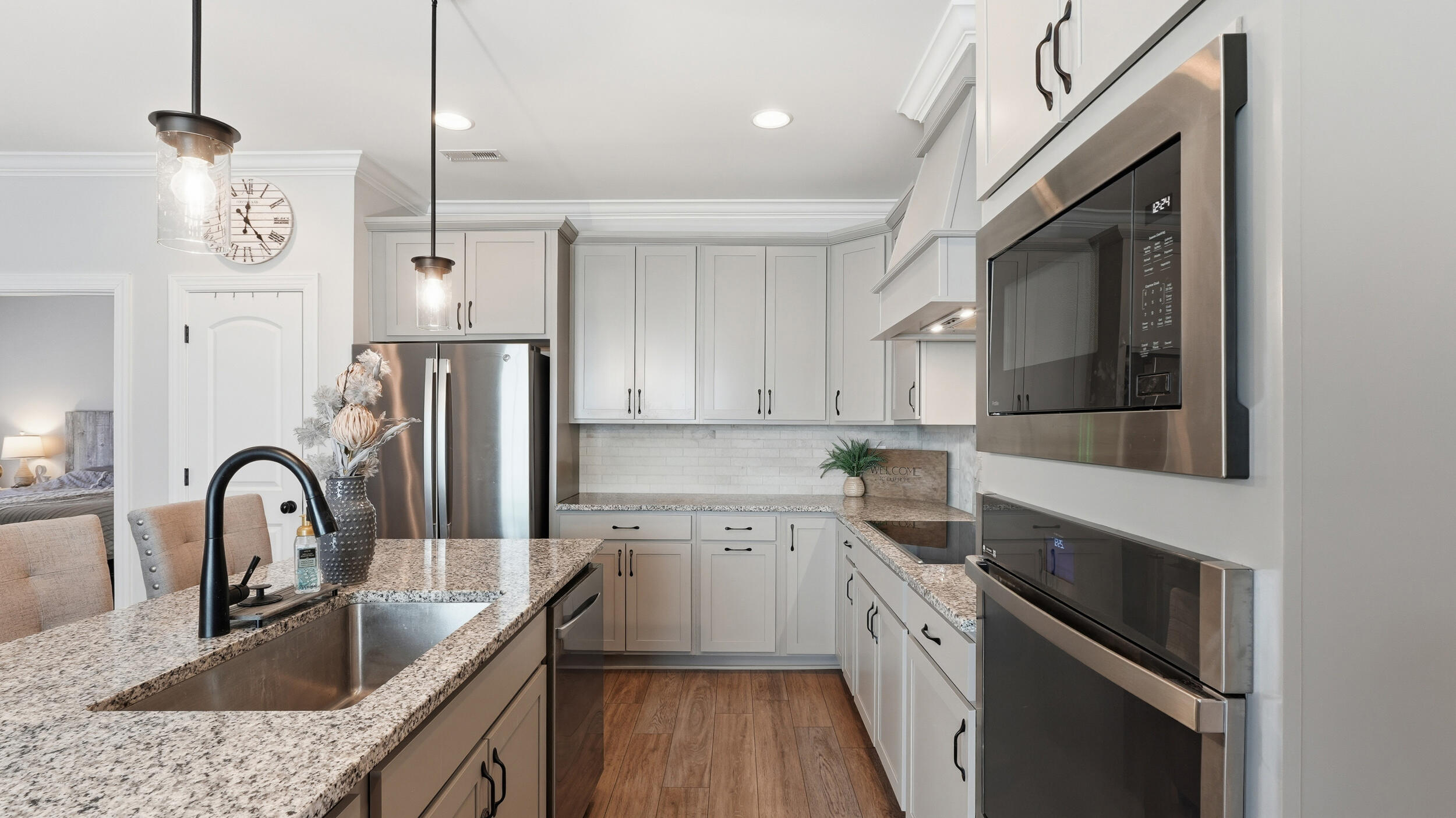 3951 Inlet Loop Chattanooga, TN 37416 - Photo 3 of 36 Kitchen