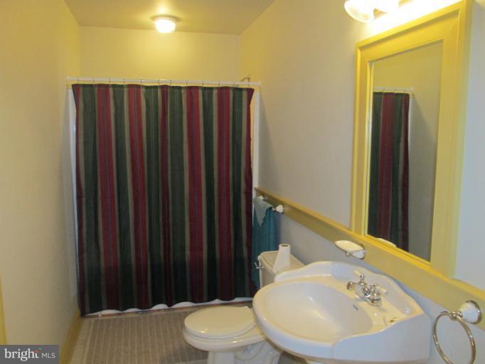 19177 Batna Road Culpeper, VA 22701 - Photo 17 of 21 Bath