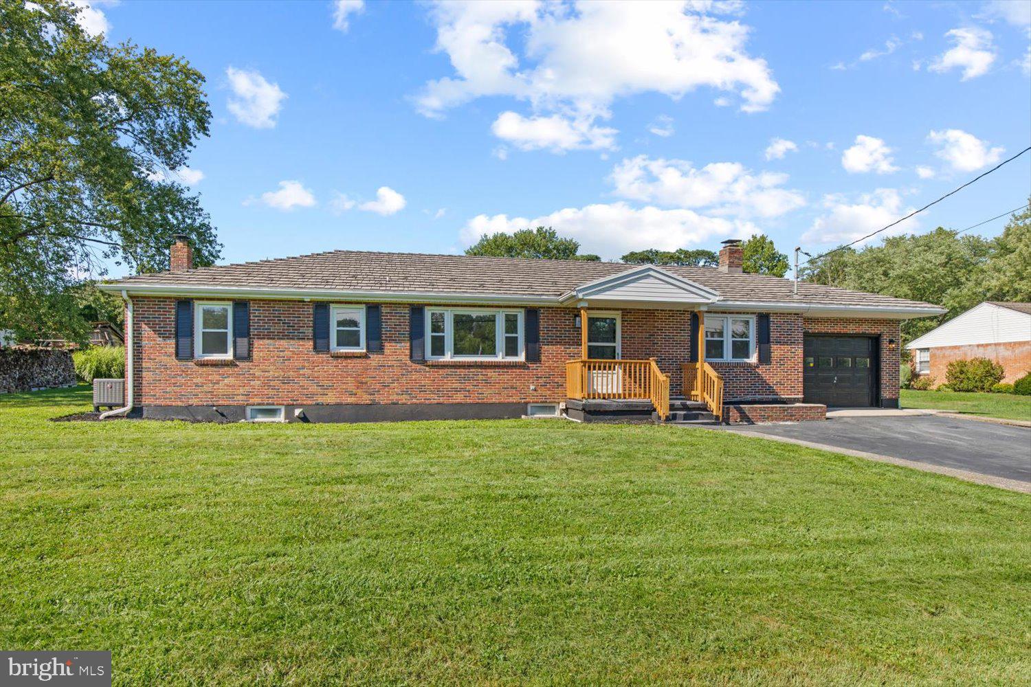400 Pleasant View Road Hummelstown, PA 17036 - Photo 1 of 30 Gallery Image 1