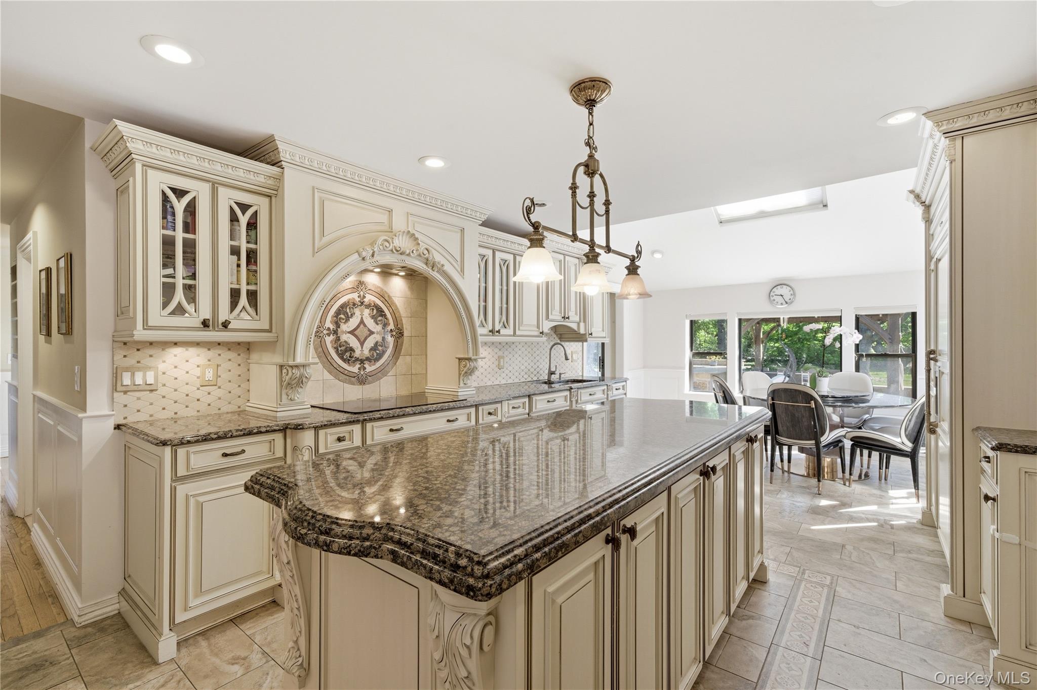 199 Cold Spring Road Syosset, NY 11791 - Photo 10 of 48