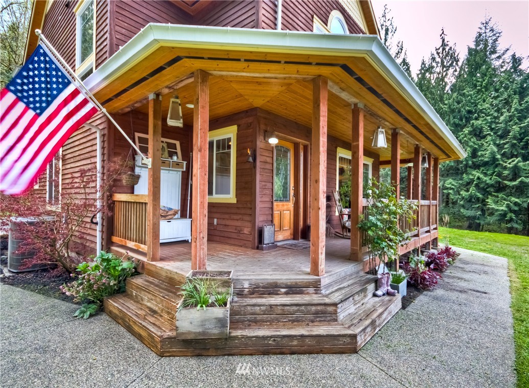 929 Newberg Road Snohomish, WA 98290 - Photo 3 of 25 Gallery Image 3