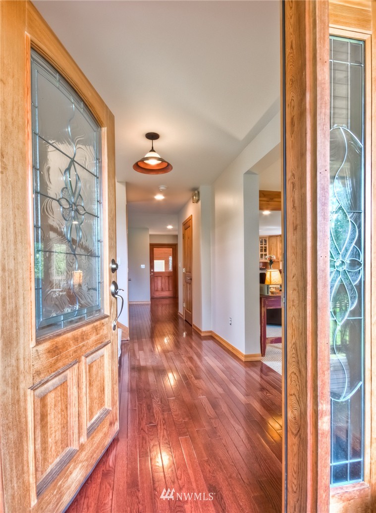 929 Newberg Road Snohomish, WA 98290 - Photo 8 of 25 Gallery Image 8