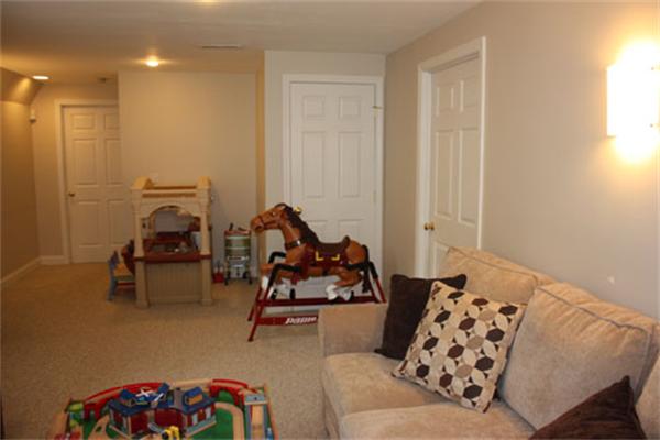 79 Wheeler Road Stow, MA 01775 - Photo 22 of 25