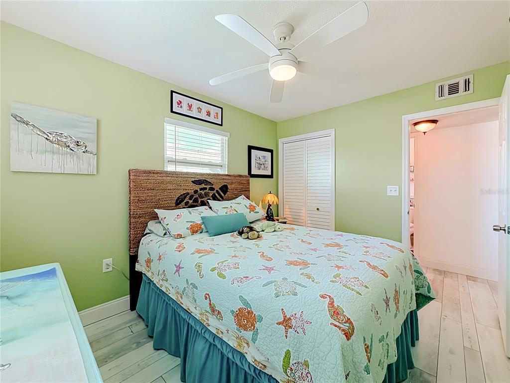 4046 Floramar Terrace New Port Richey, FL 34652 - Photo 13 of 27