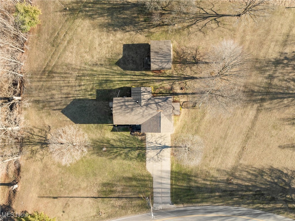 70621 Maynard Road St. Clairsville, OH 43950 - Photo 35 of 38 Drone / aerial view