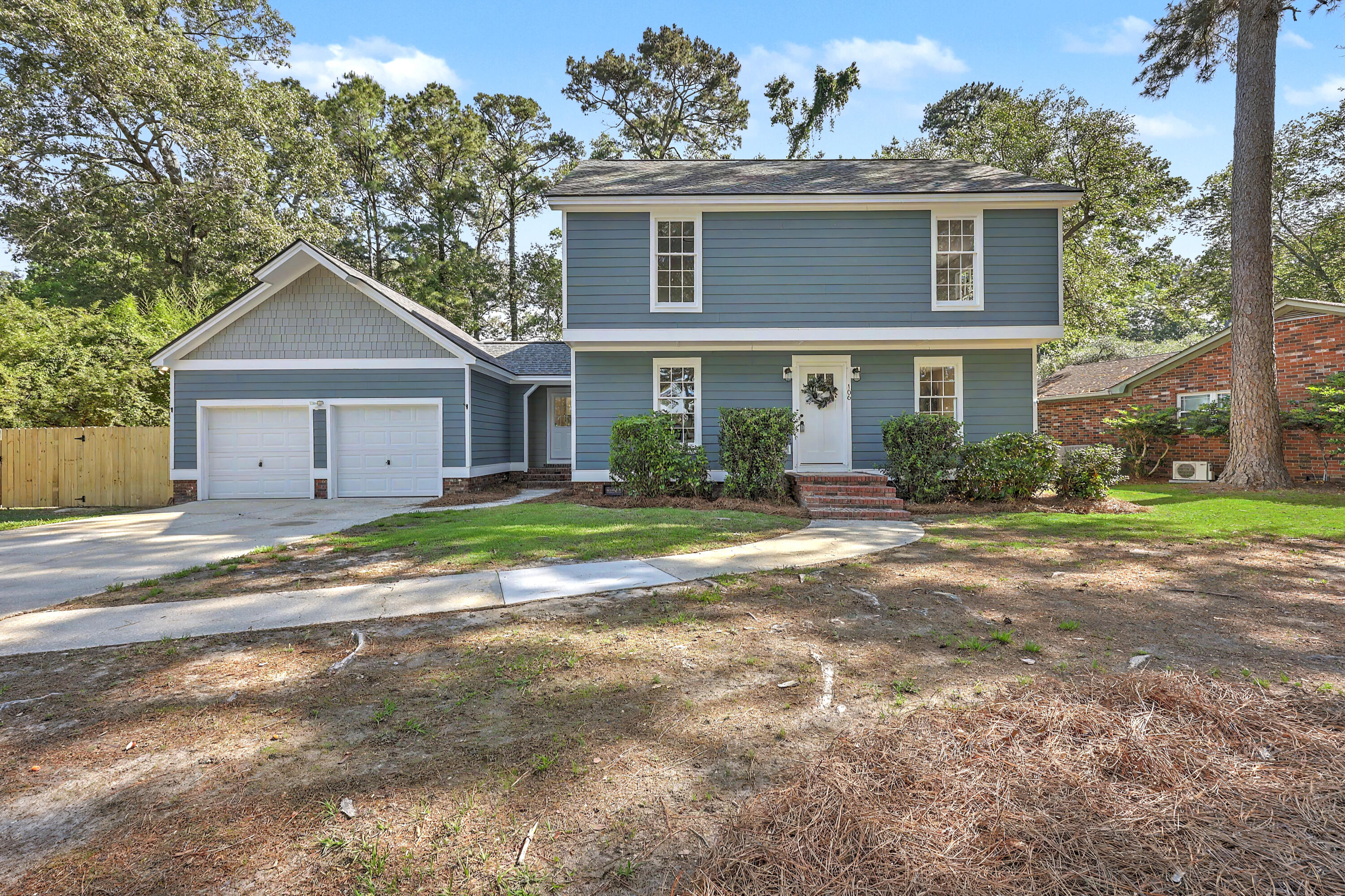 106 Sweetbriar Road Summerville, SC 29485 - Photo 1 of 25 Gallery Image 1
