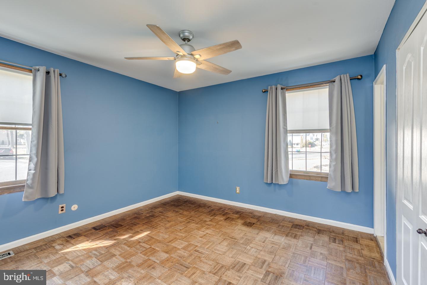 923 Chesterfield Road Haddonfield, NJ 08033 - Photo 23 of 31 a view of a livingroom with a ceiling fan and window