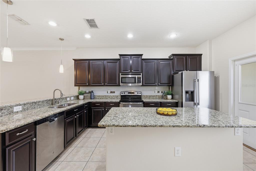 1351 Vasey Road Apopka, FL 32703 - Photo 2 of 46