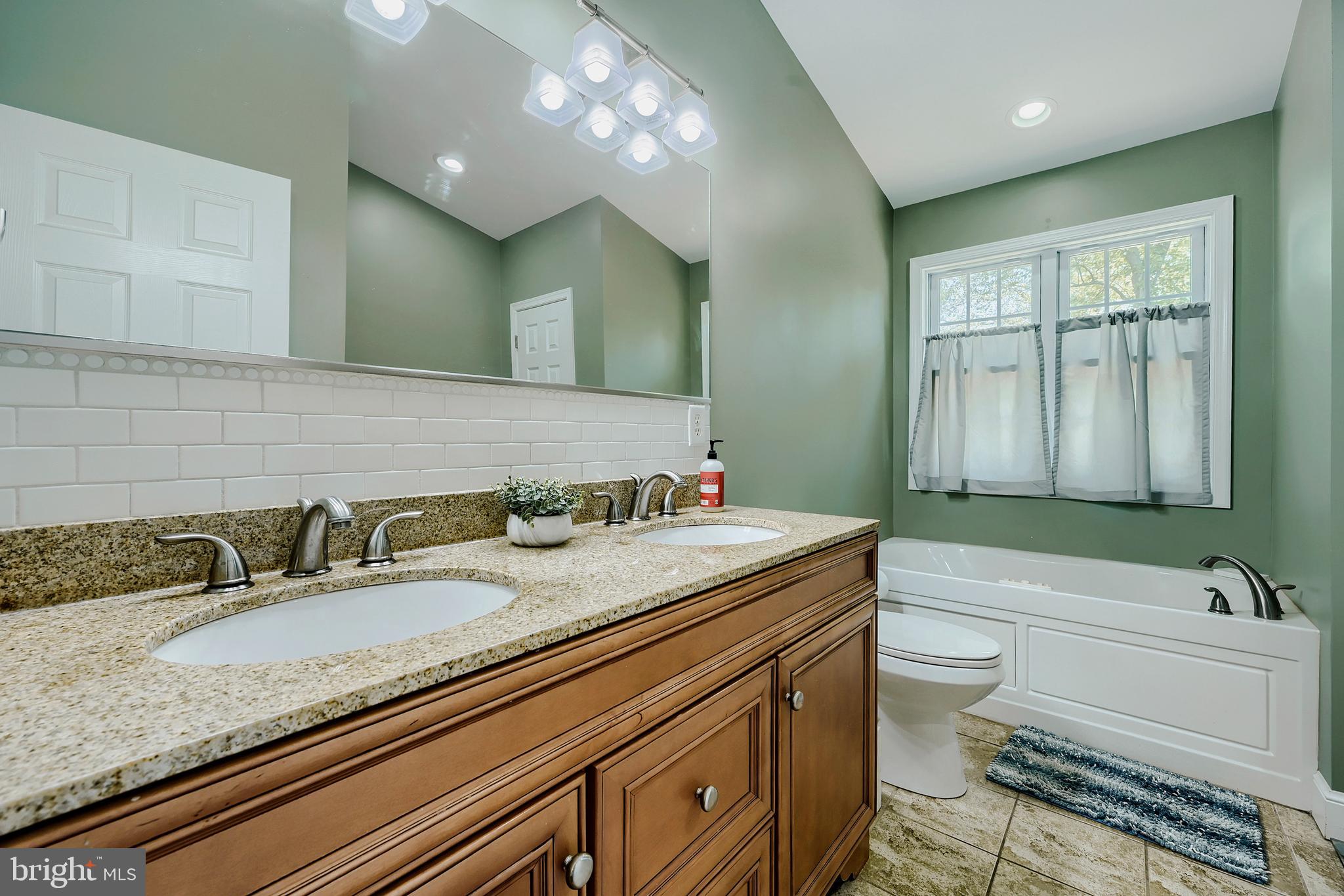 8105 Beverly Road Severn, MD 21144 - Photo 22 of 31 Luxury primary bath