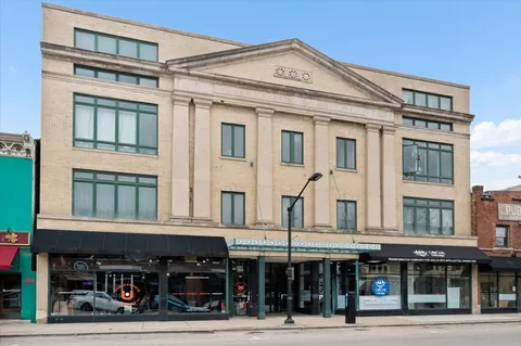 $425,000 | 7509 Madison Street, Unit 3C, Forest Park, IL 60130