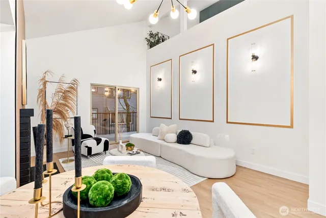 $615,000 | 14640 Northeast 80th Place, Unit 32C, Redmond, WA 98052