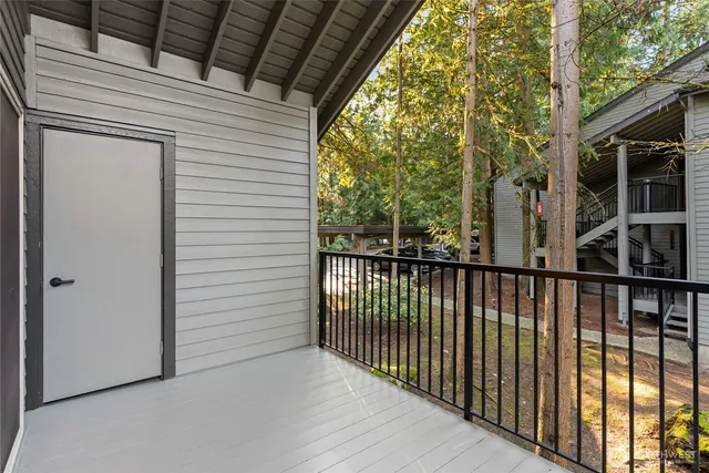 $615,000 | 14640 Northeast 80th Place, Unit 32C, Redmond, WA 98052