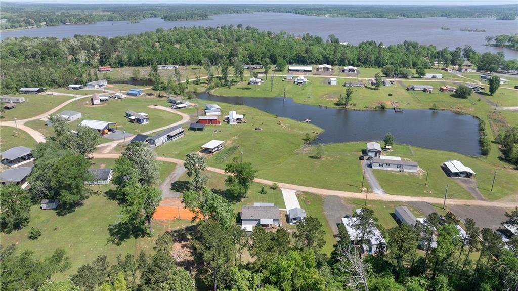 140 Saints Lane Many, LA 71449 - Photo 2 of 23