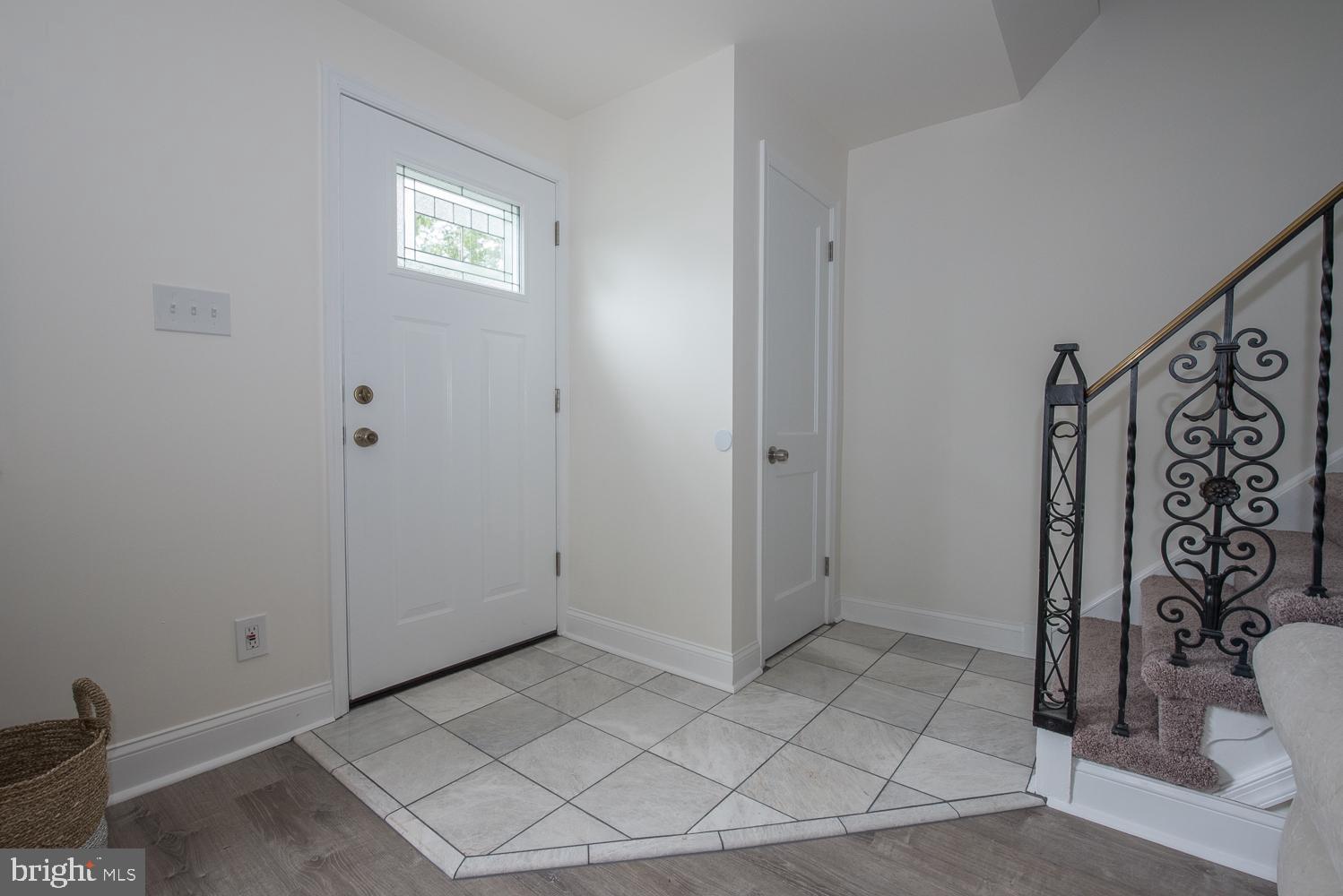 713 Bennington Road Folcroft, PA 19032 - Photo 11 of 25 Foyer