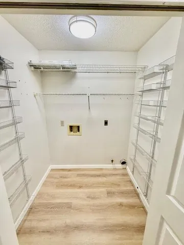 $2,900 | 1003 Sandra Drive, Mary Esther, FL 32569