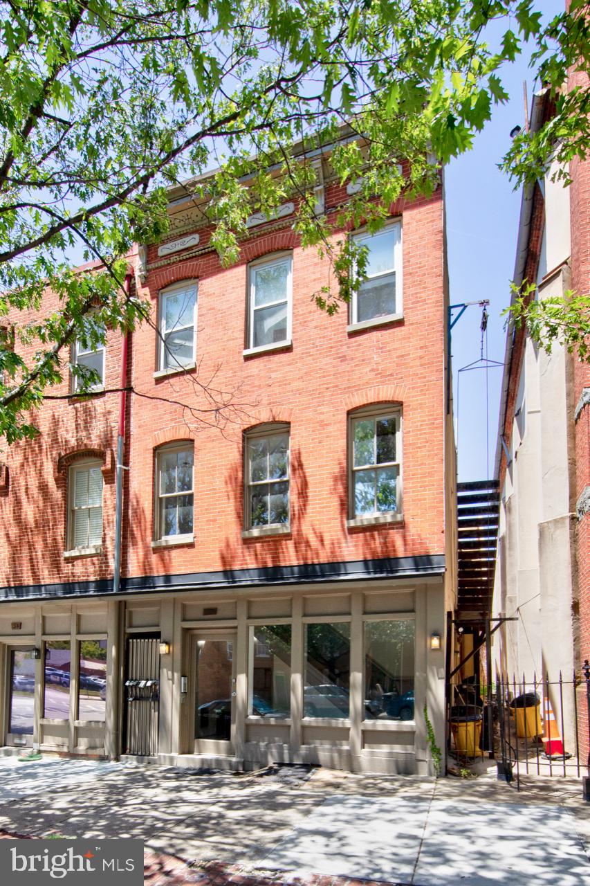 32 West Montgomery Street, Unit R4 Baltimore, MD 21230 - Photo 1 of 25 Condo located on tree-lined street