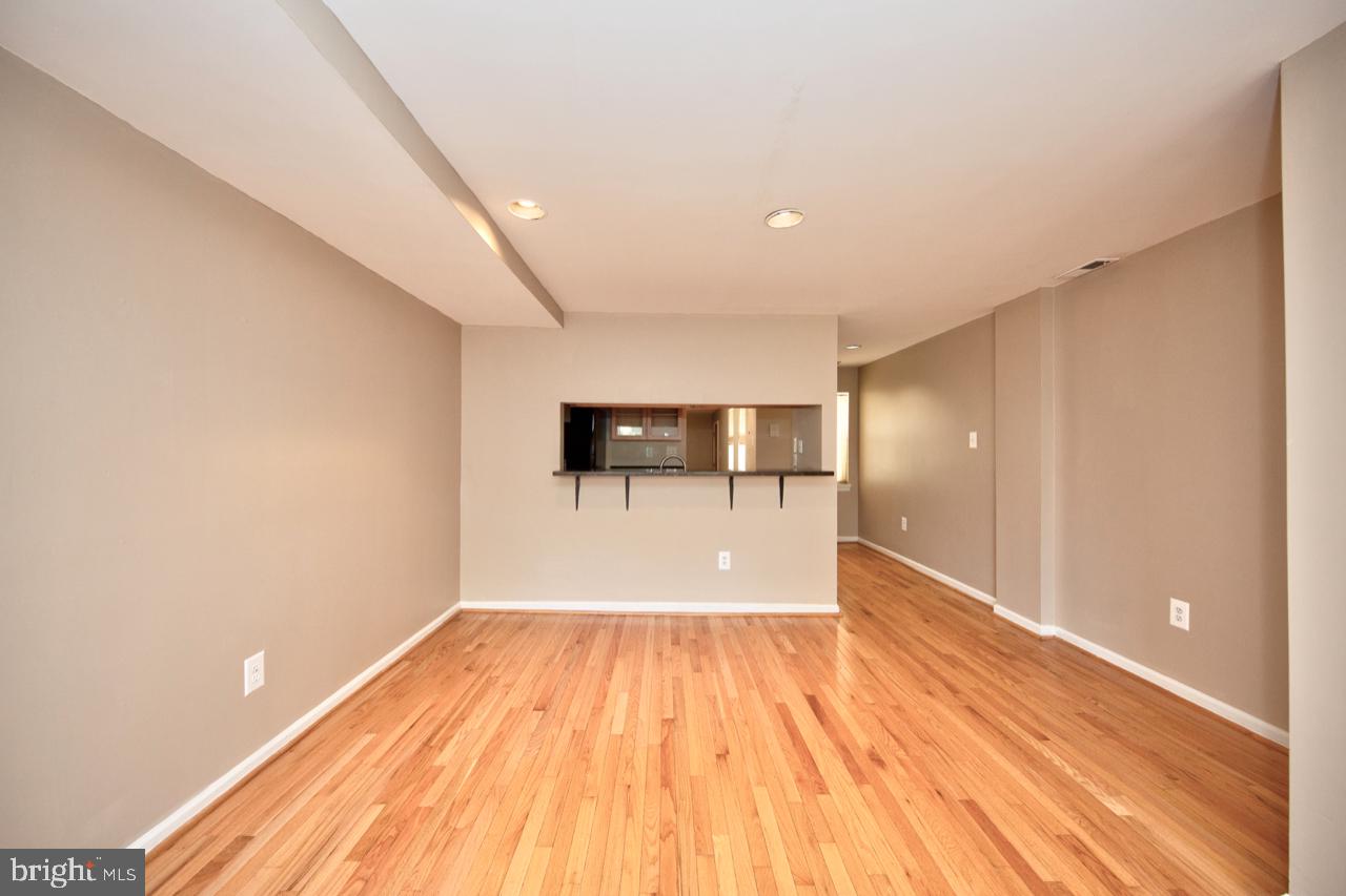 32 West Montgomery Street, Unit R4 Baltimore, MD 21230 - Photo 13 of 25
