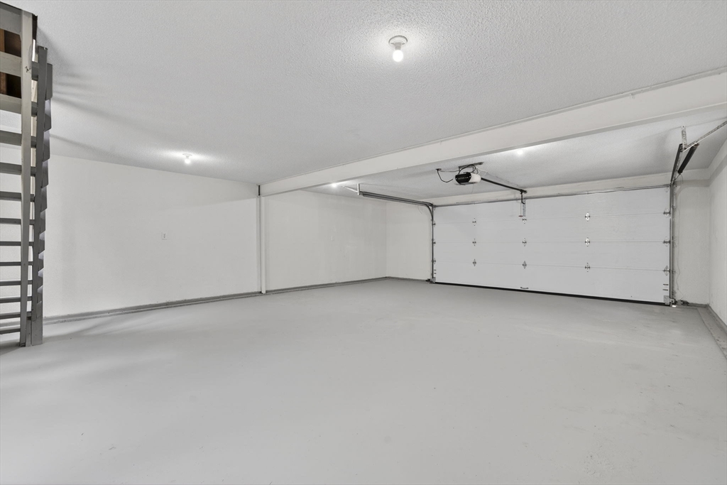 46 North Common Road Westminster, MA 01473 - Photo 32 of 42