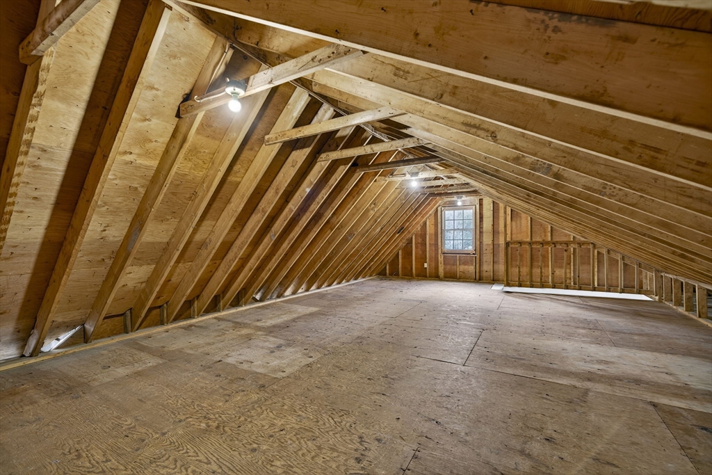 46 North Common Road Westminster, MA 01473 - Photo 34 of 42