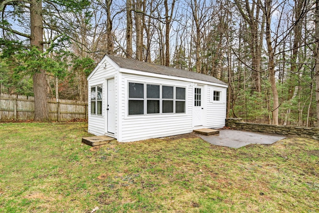 46 North Common Road Westminster, MA 01473 - Photo 35 of 42