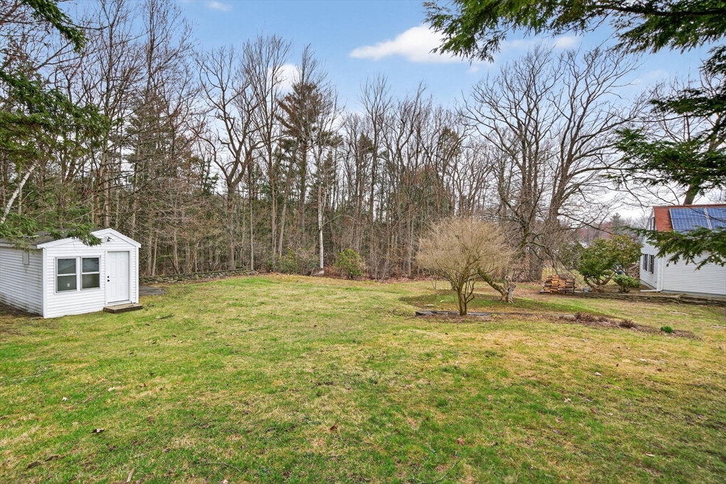 46 North Common Road Westminster, MA 01473 - Photo 38 of 42