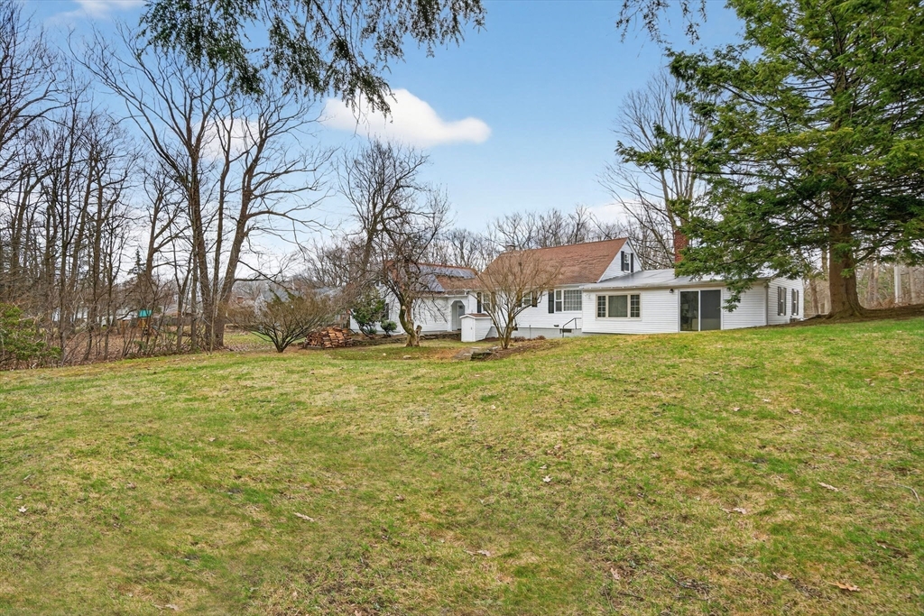 46 North Common Road Westminster, MA 01473 - Photo 39 of 42