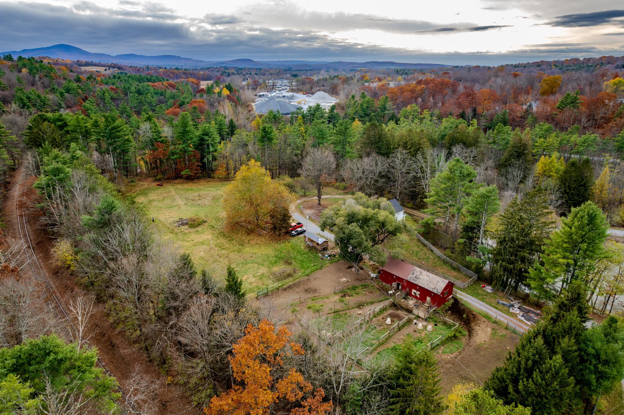 126 Simeon Dean Road Shaftsbury, VT 05262 - Photo 11 of 60