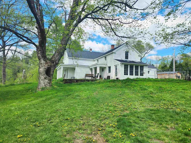 $579,900 | 126 Simeon Dean Road, Shaftsbury, VT 05262