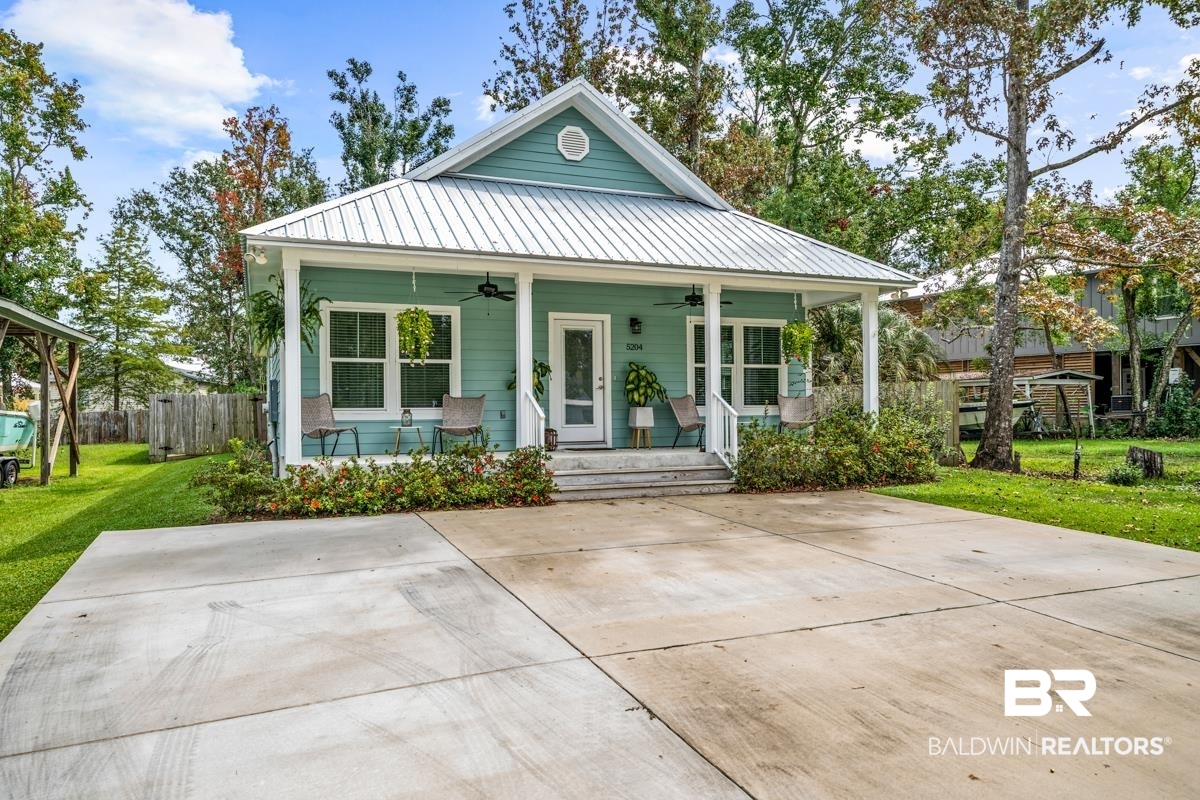 5204 Pine Road Orange Beach, AL 36561 - Photo 22 of 28 Front of home