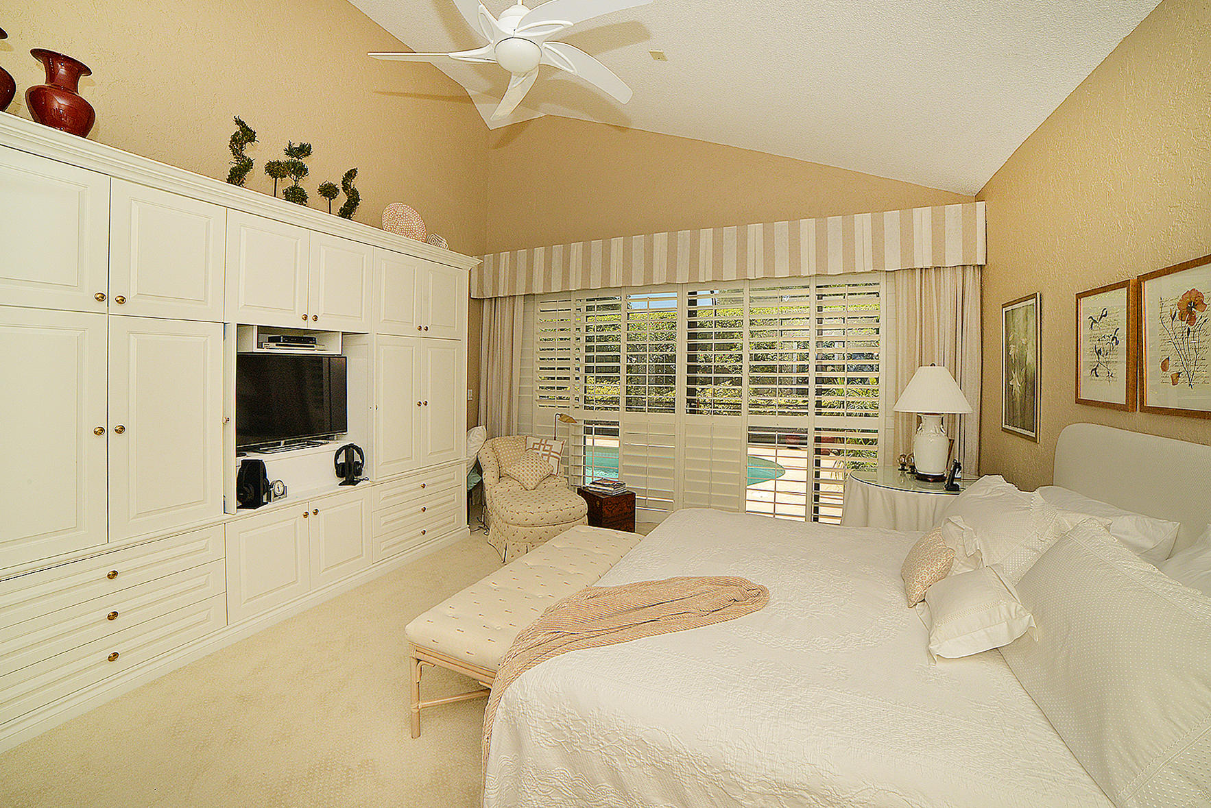 2296 Northwest 55th Street Boca Raton, FL 33496 - Photo 13 of 40 AK2_4528A