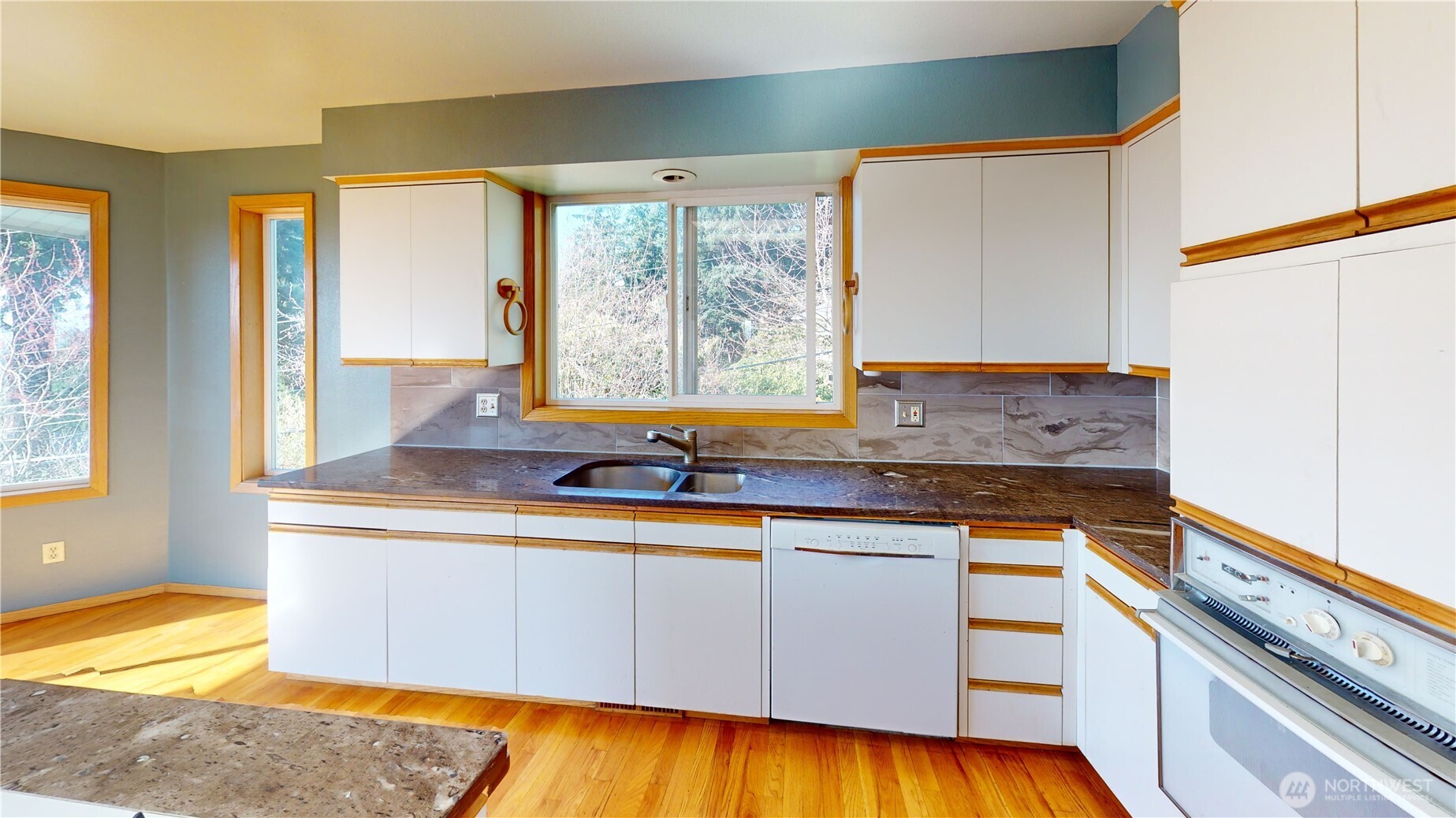 17290 Soundview Road Mount Vernon, WA 98274 - Photo 14 of 39