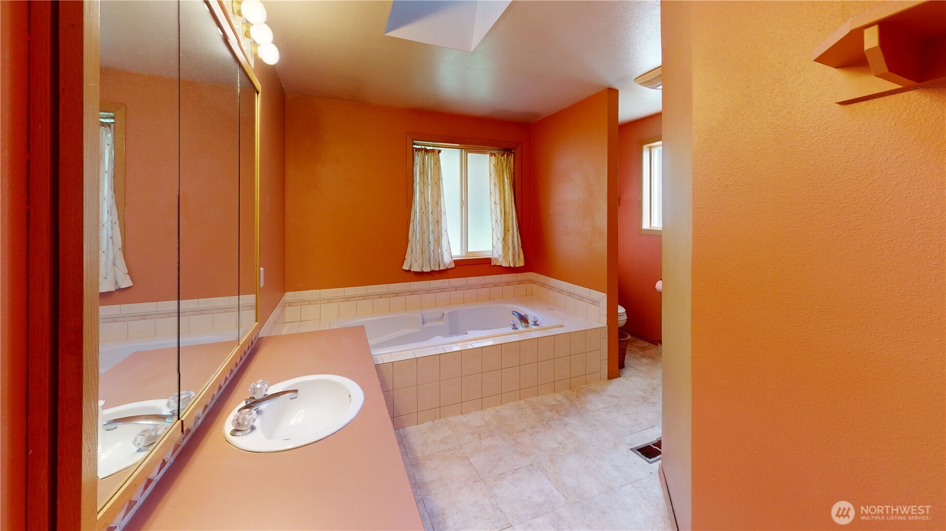 17290 Soundview Road Mount Vernon, WA 98274 - Photo 22 of 39