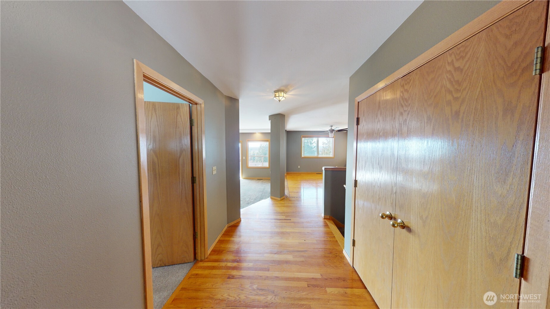 17290 Soundview Road Mount Vernon, WA 98274 - Photo 9 of 39