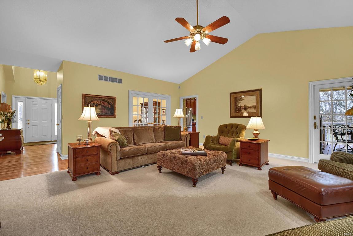 36 Meadow Rue Drive Edwardsville, IL 62025 - Photo 9 of 44 Gallery Image 9