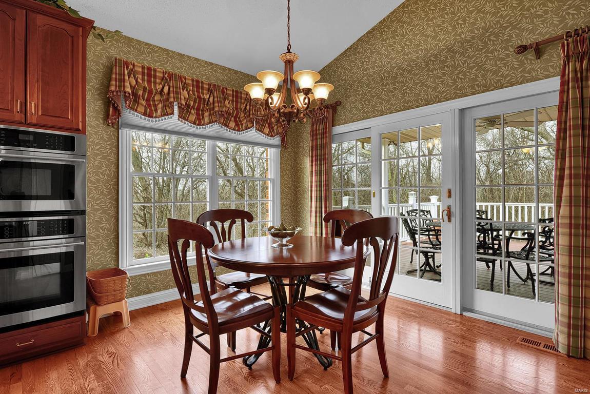 36 Meadow Rue Drive Edwardsville, IL 62025 - Photo 10 of 44 Gallery Image 10
