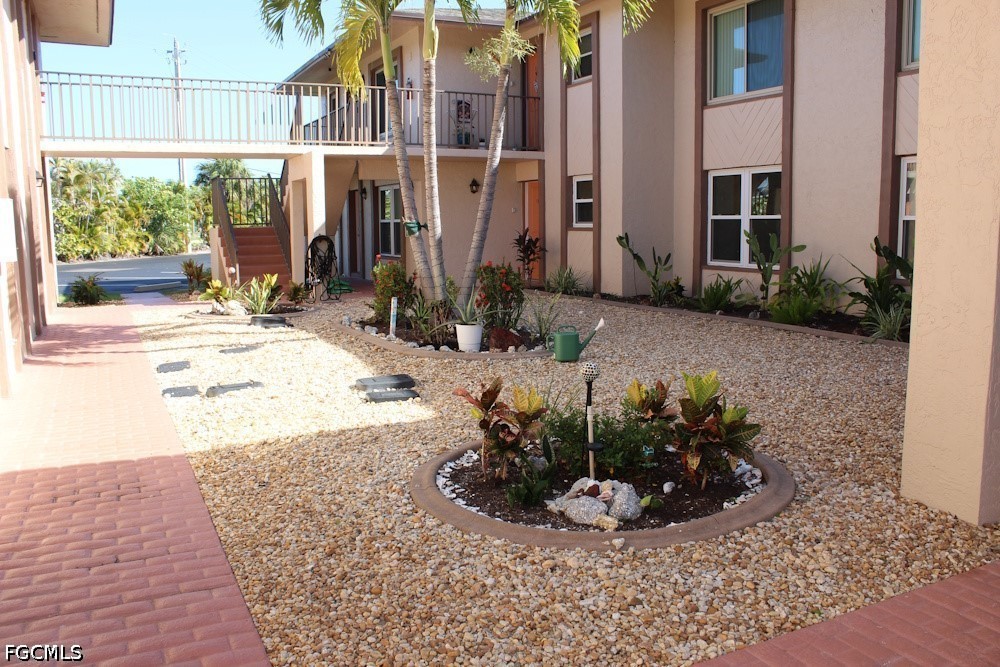 16881 Davis Road, Unit 112 Fort Myers, FL 33908 - Photo 4 of 16
