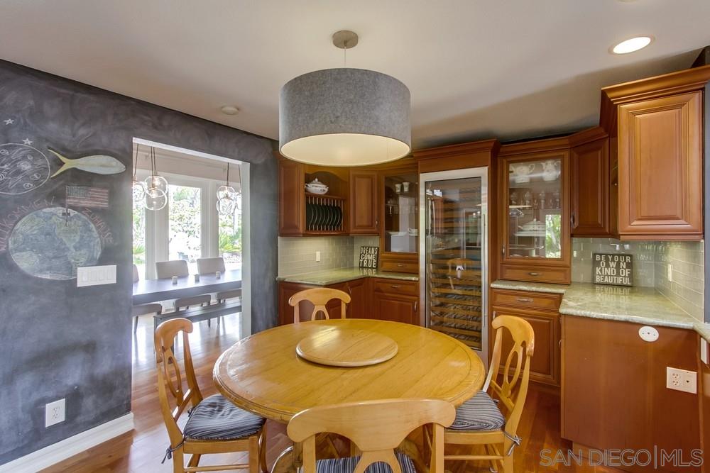 15311 Ridgeview Place Poway, CA 92064 - Photo 8 of 25