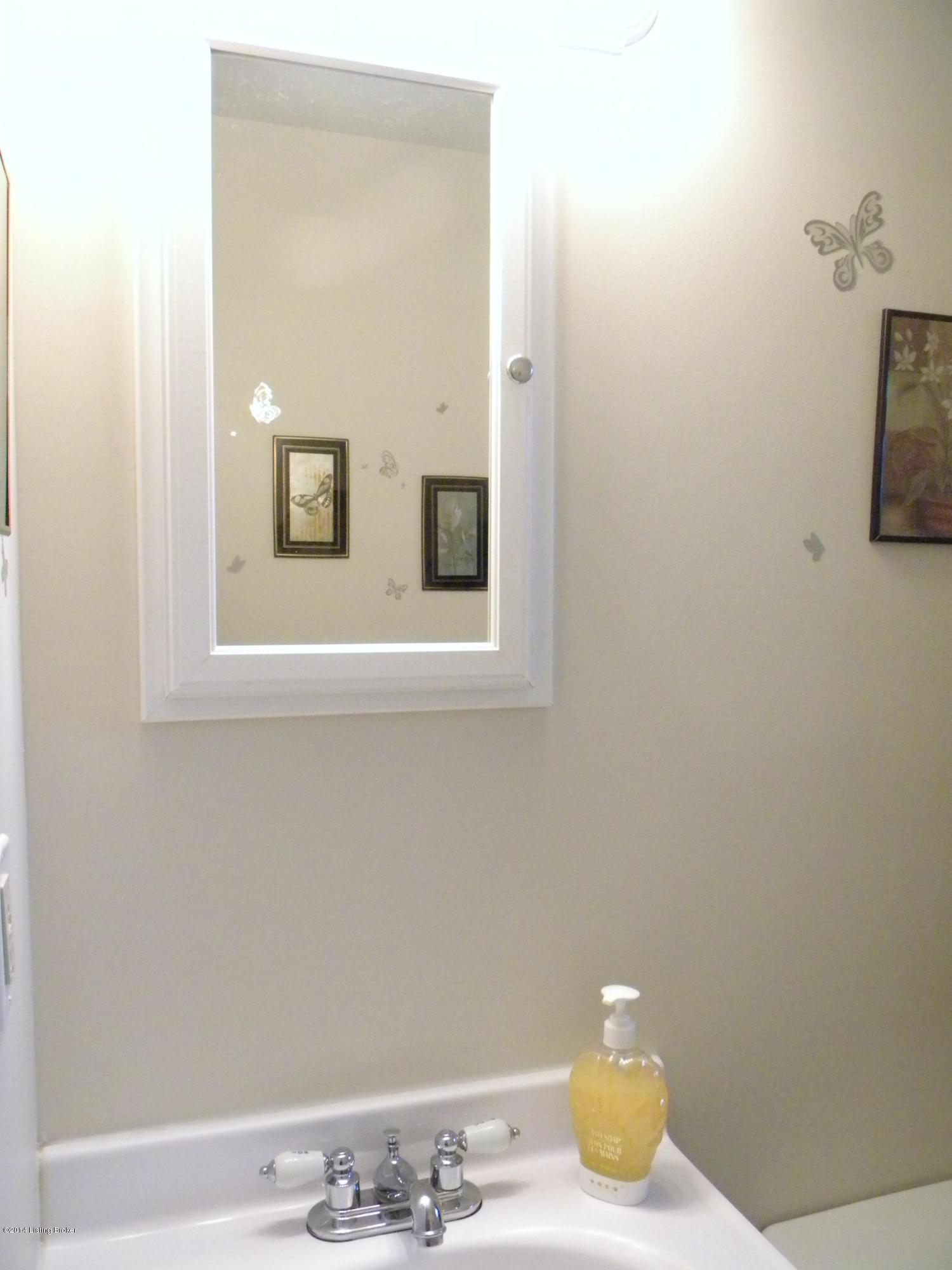 1716 Millgate Road Louisville, KY 40223 - Photo 36 of 36 DSCN4456