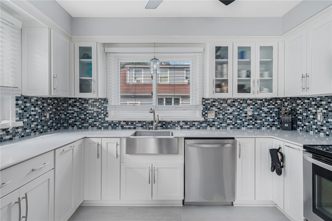 7 Winfield Road Johnston, RI 02919 - Photo 6 of 50 Gallery Image 6